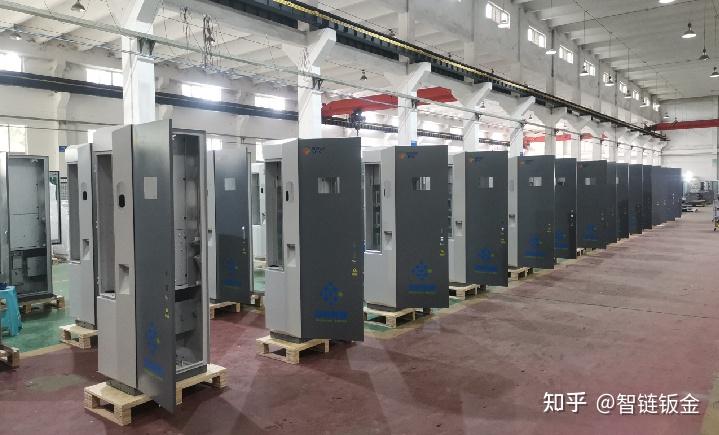 全自动钣金折弯设备的制作方法(图1)